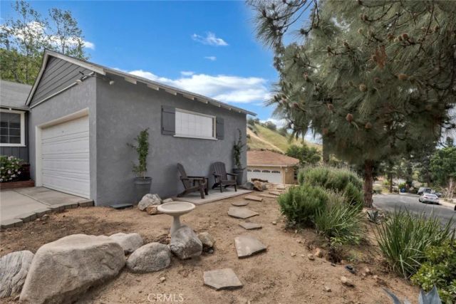 8520 Springford Drive, Sun Valley, CA 91352