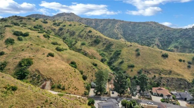 8520 Springford Drive, Sun Valley, CA 91352