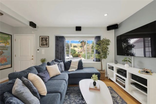 8520 Springford Drive, Sun Valley, CA 91352