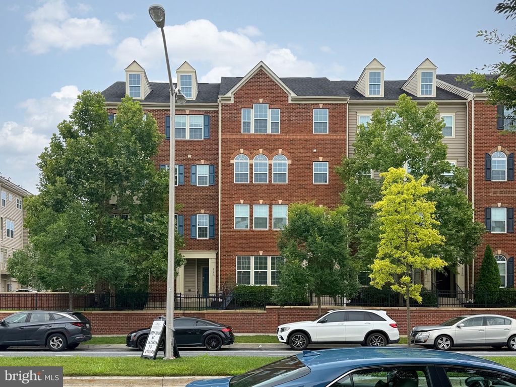 8141 GREENBELT STATION PKWY #303D, Greenbelt, MD 20770