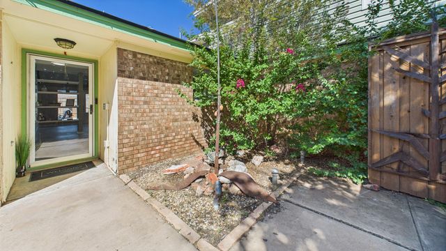 5719 2nd Street, Lubbock, TX 79416