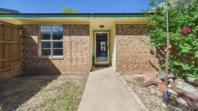 5719 2nd Street, Lubbock, TX 79416