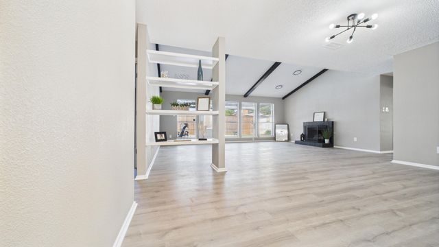 5719 2nd Street, Lubbock, TX 79416