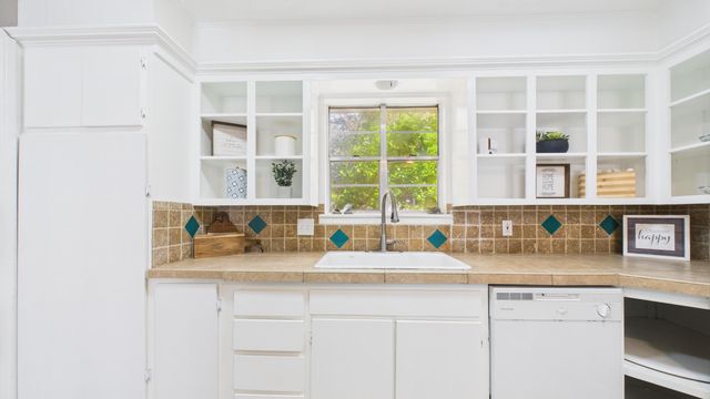 5719 2nd Street, Lubbock, TX 79416