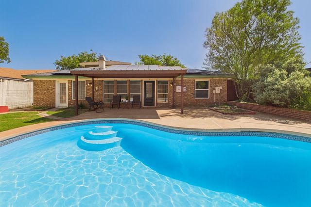 5719 2nd Street, Lubbock, TX 79416