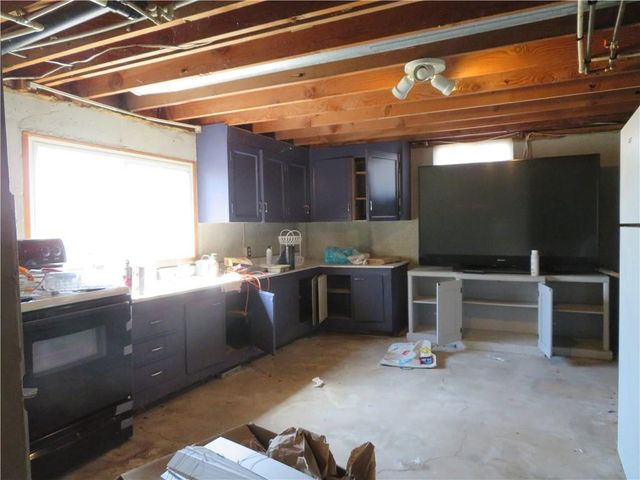 31393 W 287th Street, Paola, KS 66071