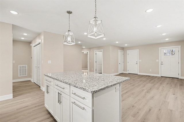 907 Orchard Avenue, Muskegon, MI 49442