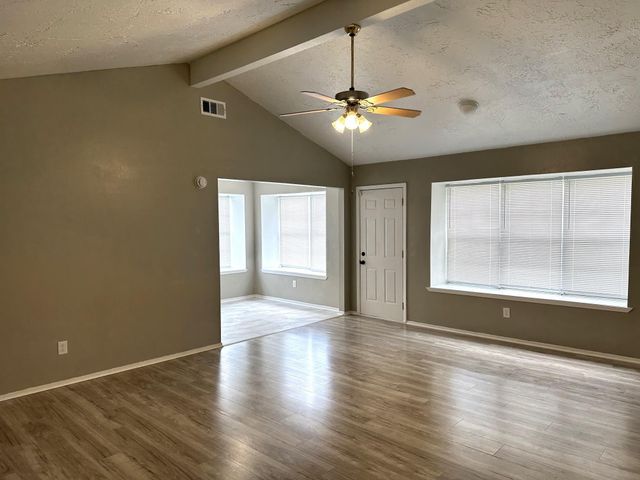 9822 Rumbling Wood Lane, Houston, TX 77086