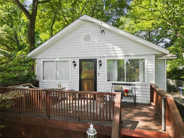 2152 Forrest Place NW, Atlanta, GA 30318