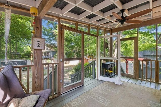 2152 Forrest Place NW, Atlanta, GA 30318