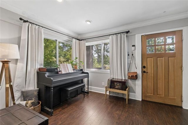 2152 Forrest Place NW, Atlanta, GA 30318