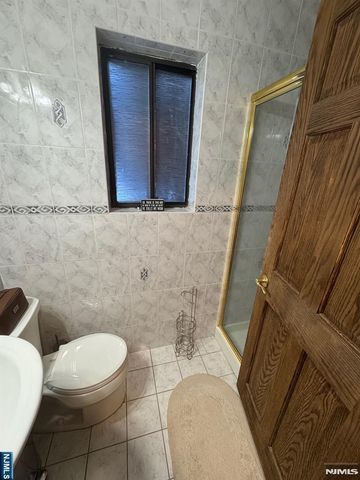 76 Metro Vista, Hawthorne, NJ 07506