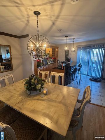 76 Metro Vista, Hawthorne, NJ 07506