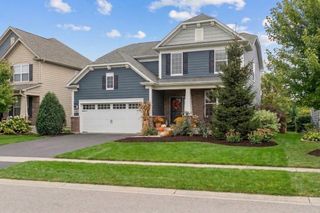 43 Palisades Boulevard, Hawthorn Woods, IL 60047