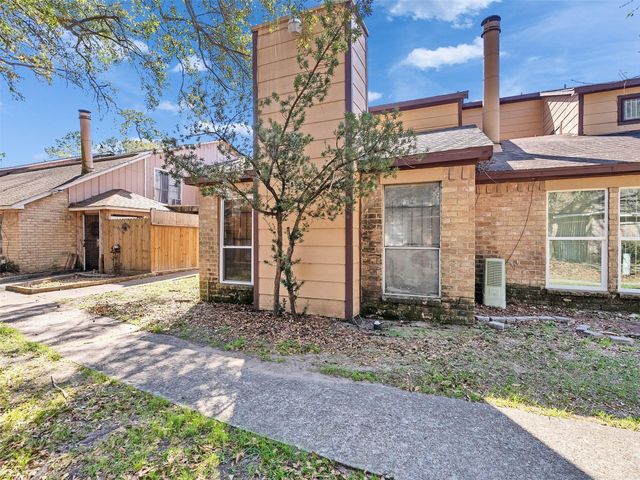12254 Wild Pine Drive A, Houston, TX 77039