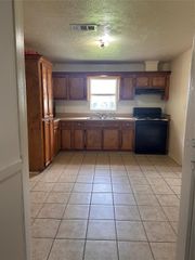 2122 Kowis Street, Houston, TX 77093
