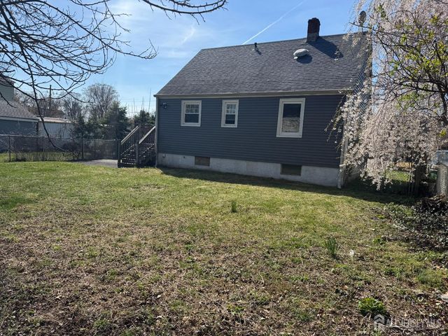 65 Lehigh Avenue, Piscataway, NJ 08854