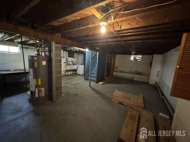 65 Lehigh Avenue, Piscataway, NJ 08854