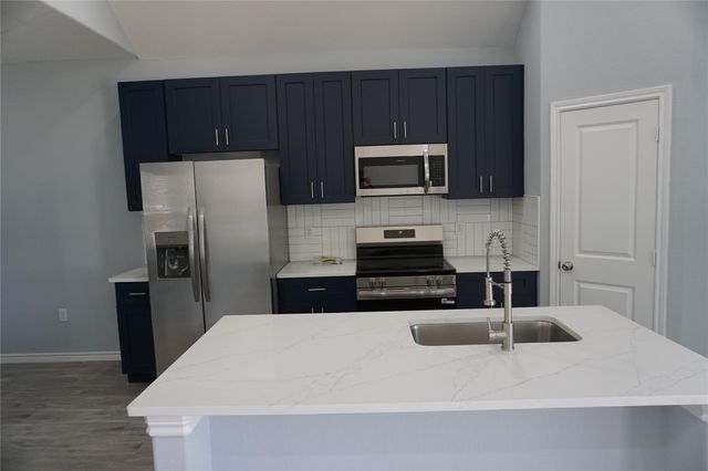 11751 White Cedar, Willis, TX 77318