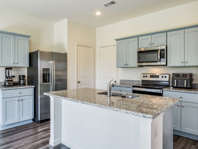 613 Delaware Avenue, Princeton, TX 75407
