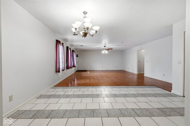 1711 Lafayette Avenue UNIT 11, Lebanon, IN 46052