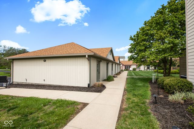1711 Lafayette Avenue UNIT 11, Lebanon, IN 46052