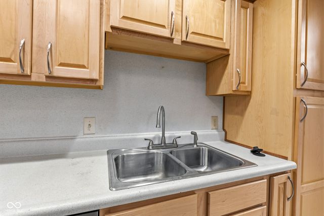 1711 Lafayette Avenue UNIT 11, Lebanon, IN 46052