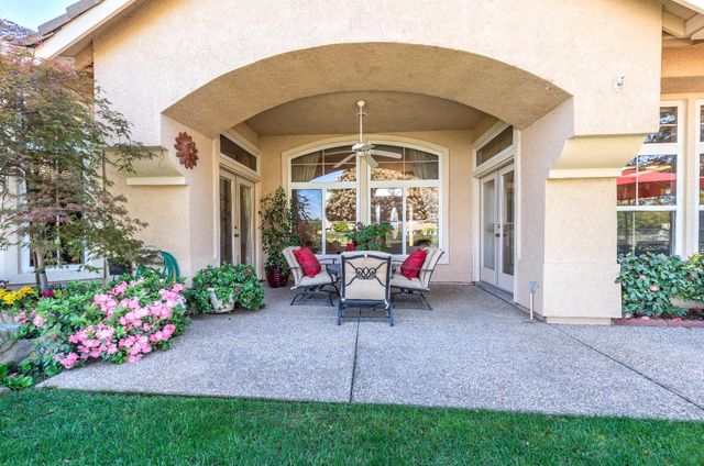 7436 Goose Meadows Way, Roseville, CA 95747