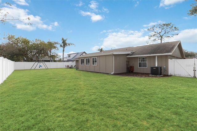 4312 PINE LAKE DRIVE, St Cloud, FL 34769