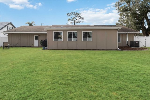 4312 PINE LAKE DRIVE, St Cloud, FL 34769