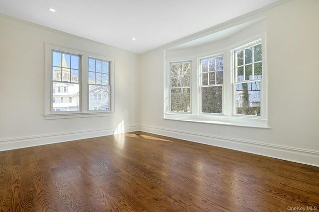 5 Henry Street, Tuckahoe, NY 10707