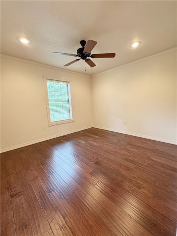 100 Tall Timber Cove, Dover, AR 72837