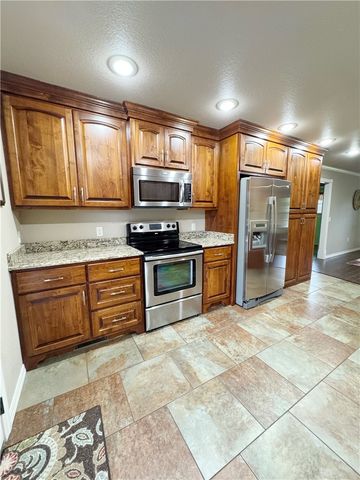 100 Tall Timber Cove, Dover, AR 72837