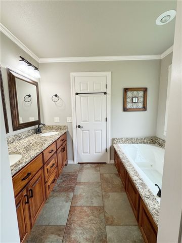 100 Tall Timber Cove, Dover, AR 72837