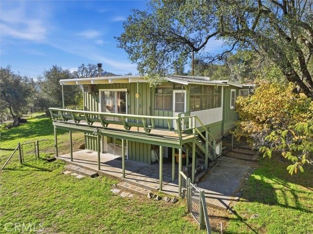 50015 Lilac Lane, Oakhurst, CA 93644