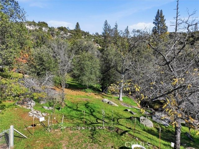 50015 Lilac Lane, Oakhurst, CA 93644