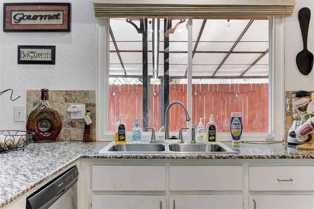 2121 NW 115th Terrace, Oklahoma City, OK 73120