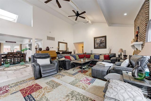 2121 NW 115th Terrace, Oklahoma City, OK 73120