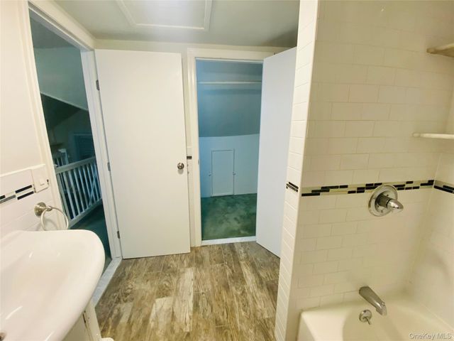 69 Grand Avenue, Rockville Centre, NY 11570