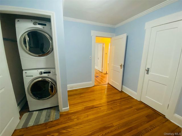 69 Grand Avenue, Rockville Centre, NY 11570