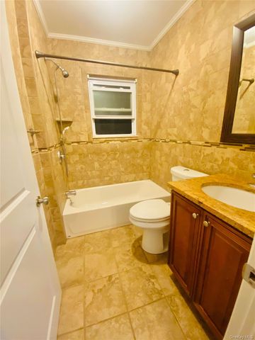 69 Grand Avenue, Rockville Centre, NY 11570