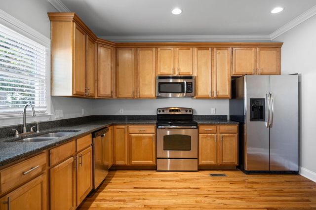 1077 Park Avenue, Chattanooga, TN 37403