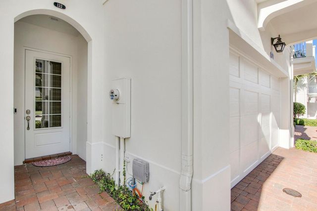 132 Ocean Breeze Drive, Juno Beach, FL 33408