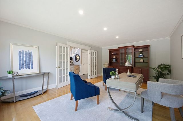 12 Birch Lane, Medfield, MA 02052