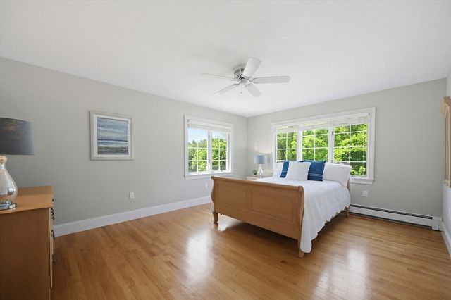 12 Birch Lane, Medfield, MA 02052