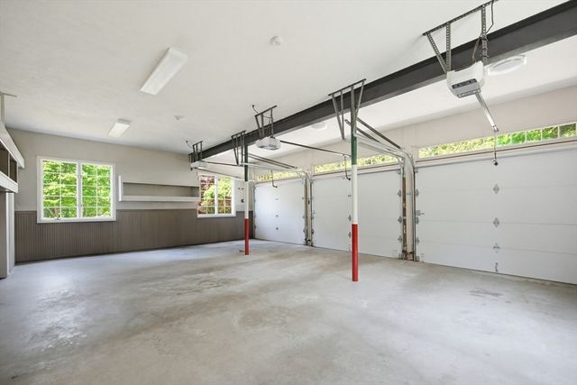 12 Birch Lane, Medfield, MA 02052