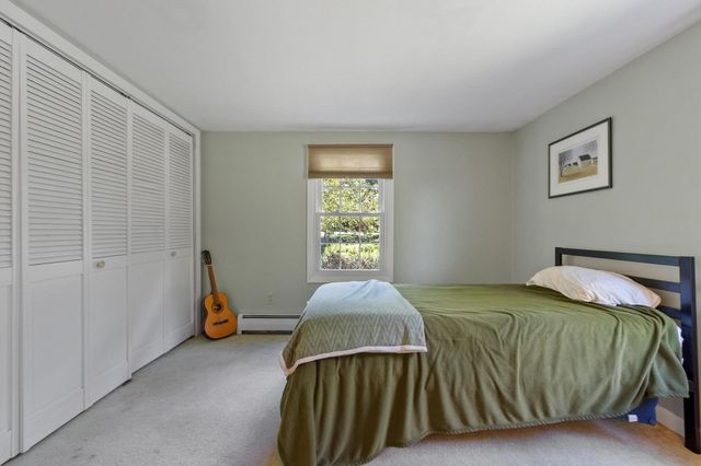 163 Rowley Hill Rd, Sterling, MA 01564