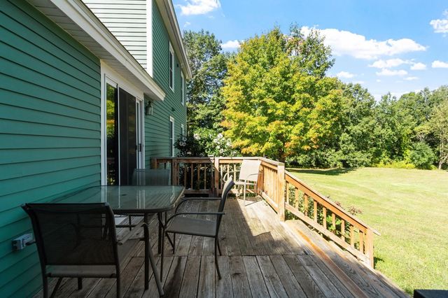 163 Rowley Hill Rd, Sterling, MA 01564
