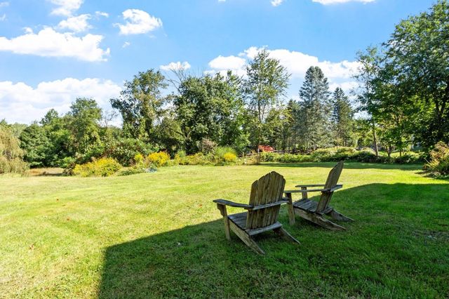 163 Rowley Hill Rd, Sterling, MA 01564