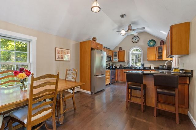 163 Rowley Hill Rd, Sterling, MA 01564